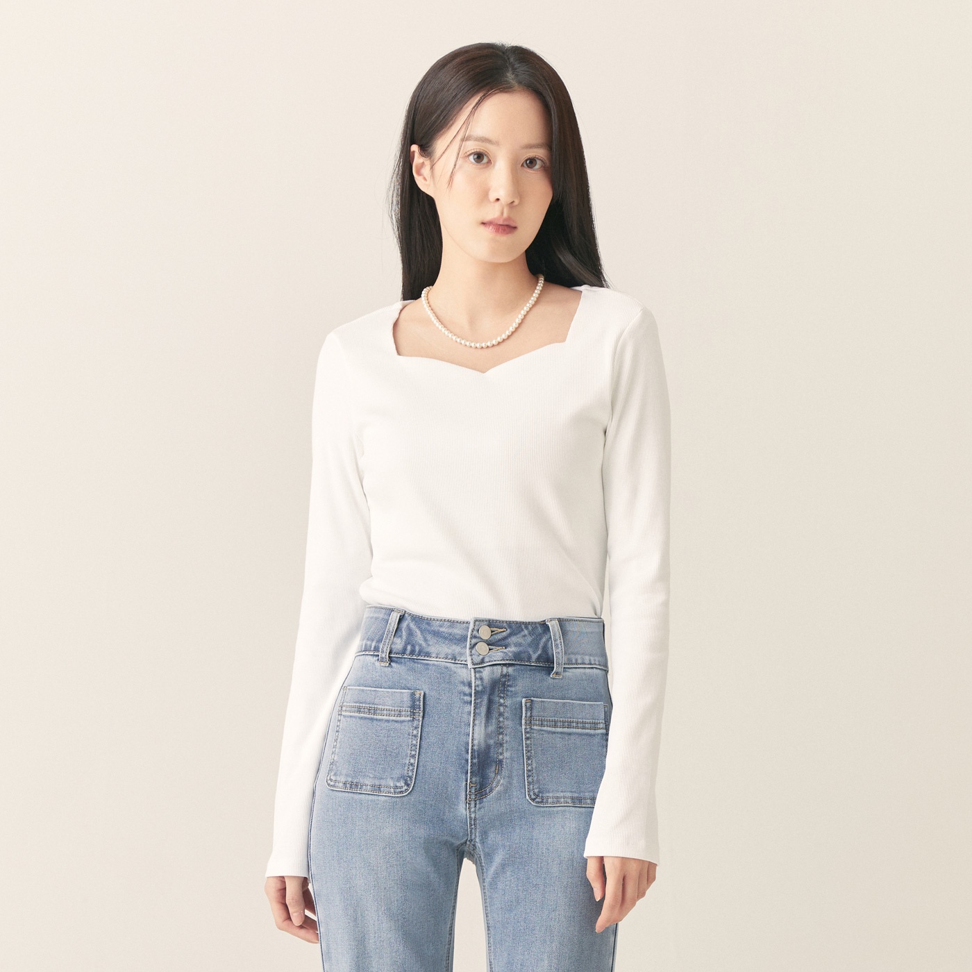 “로엠 하트넥 티셔츠 RMLWF12R02” 솔직 후기, 필수 아이템으로 인정